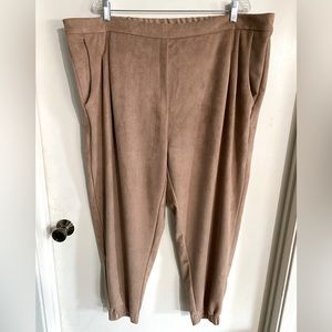 🎀 Faux-suede Joggers 🎀